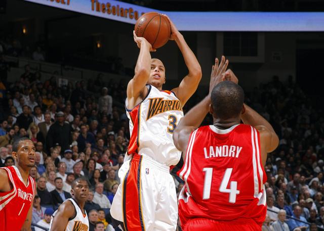 续在中前场 续在中前场